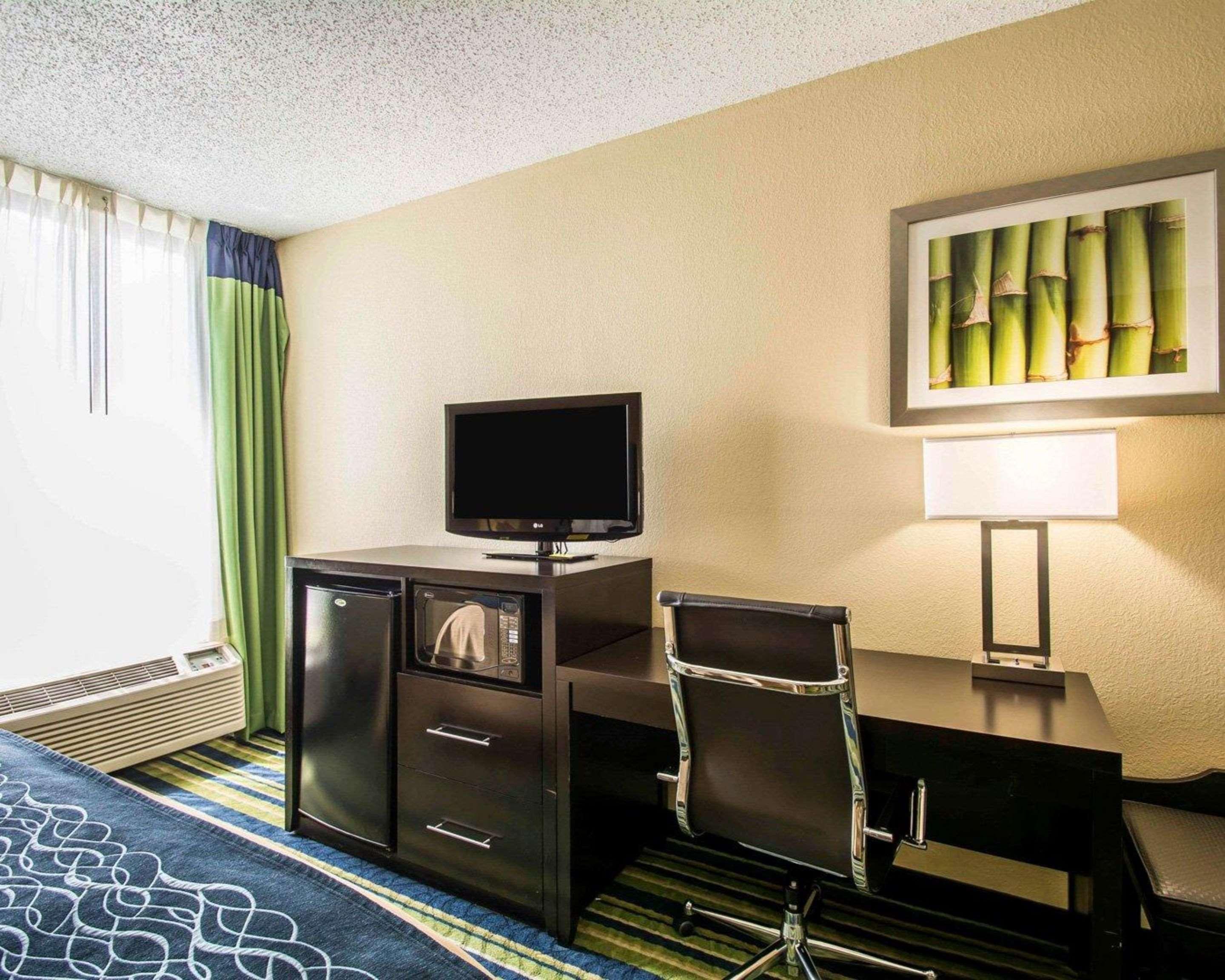 Comfort Inn & Suites Lantana - West Palm Beach South Eksteriør billede