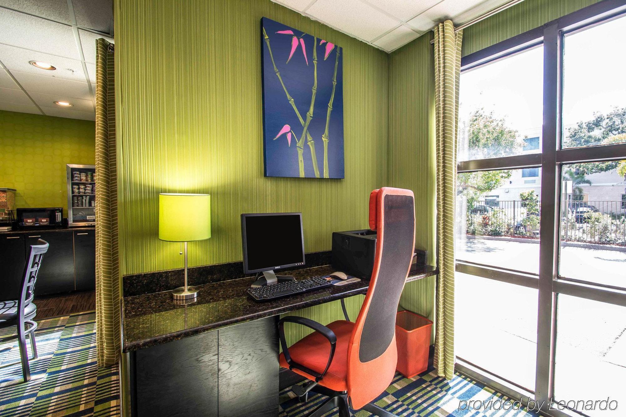 Comfort Inn & Suites Lantana - West Palm Beach South Eksteriør billede