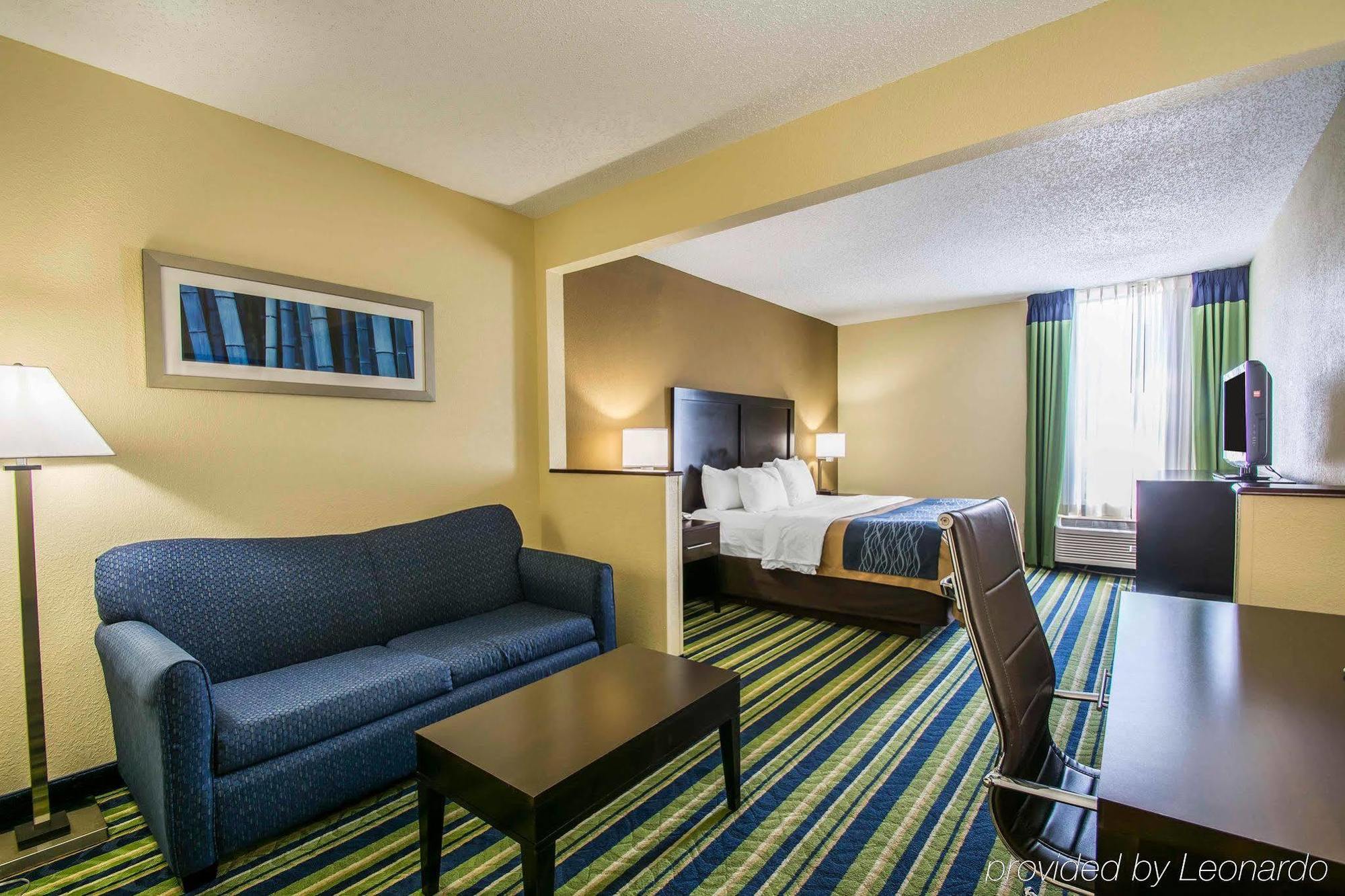 Comfort Inn & Suites Lantana - West Palm Beach South Eksteriør billede