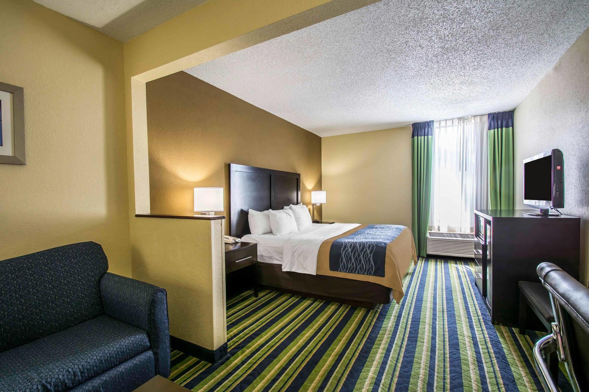 Comfort Inn & Suites Lantana - West Palm Beach South Eksteriør billede