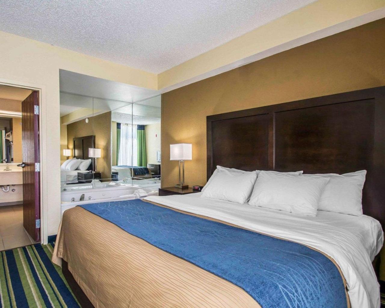 Comfort Inn & Suites Lantana - West Palm Beach South Eksteriør billede