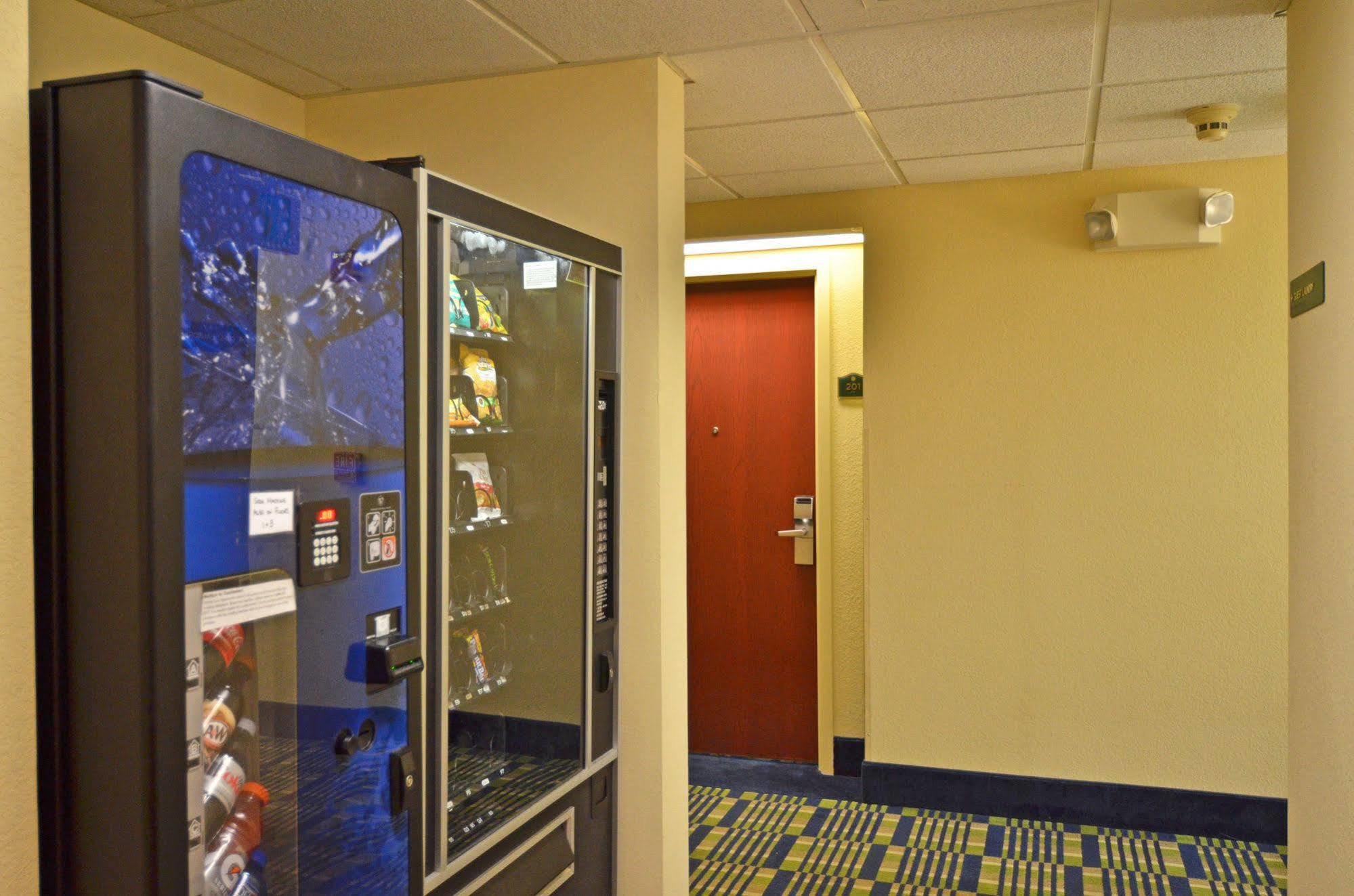 Comfort Inn & Suites Lantana - West Palm Beach South Eksteriør billede